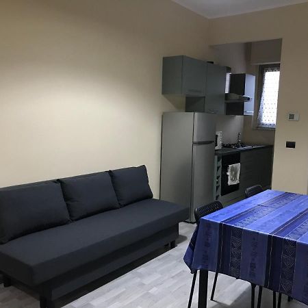 Il Borgo Antico: Vista Su Reggia Di Venaria Reale Appartement Buitenkant foto